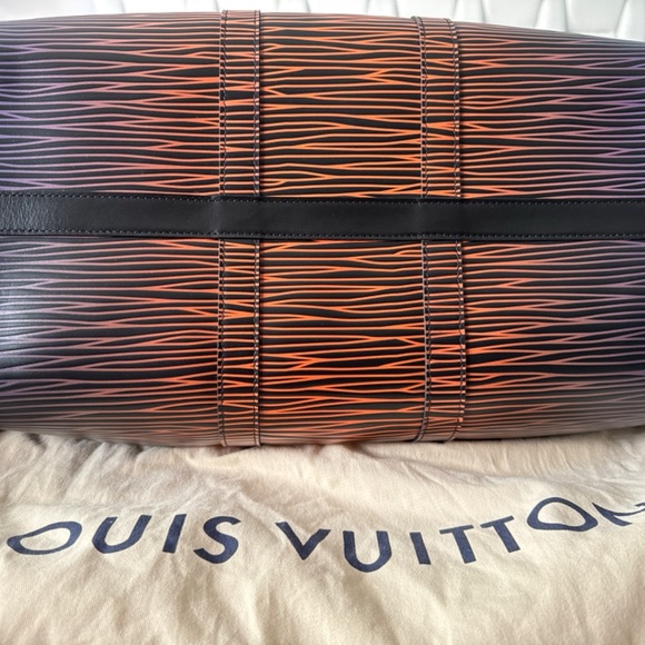 BRAND NEW LOUIS VUITTON KEEPALL BANDOULIERE 50 SUN EPI - Picture 3 of 4